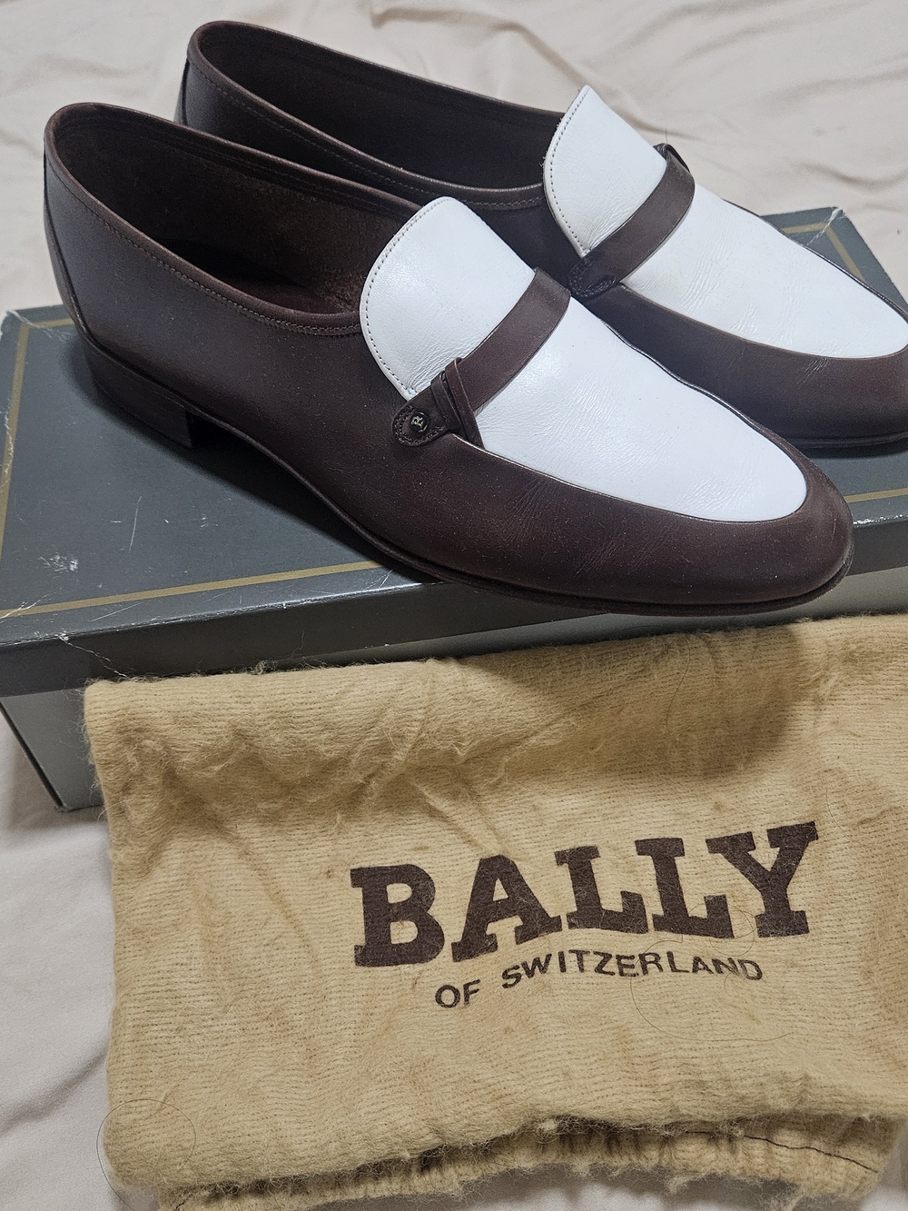 Bally Two-Tone Brown and White Leather Loafers Men 7.5 D Kelton